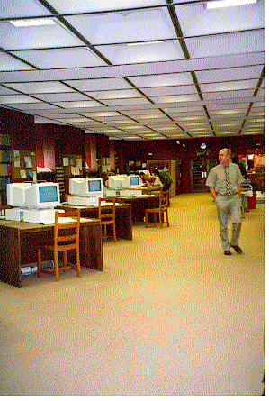 inside the Radcliffe Science Library